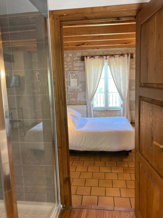 Logis Auberge De Crissay Eksteriør billede